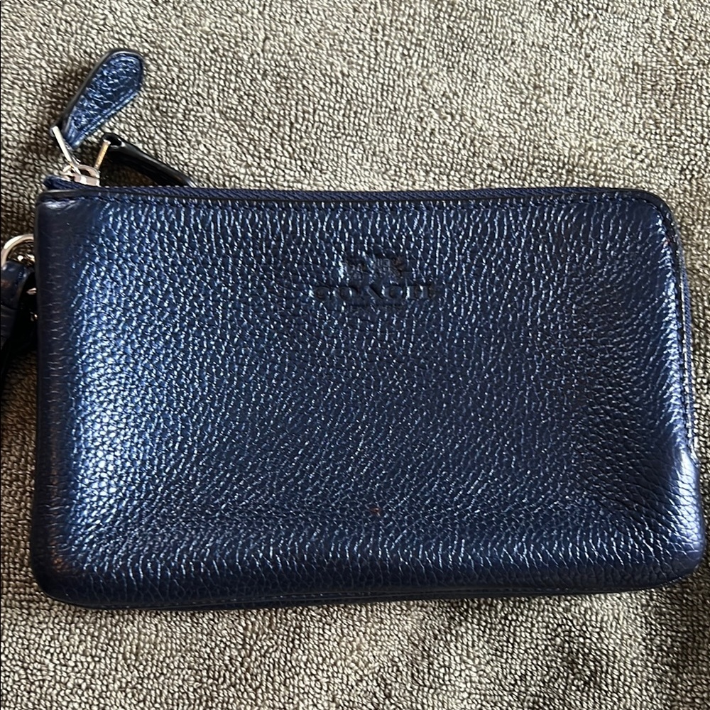 Coach Pebbled Leather Zip Wristlet - Navy